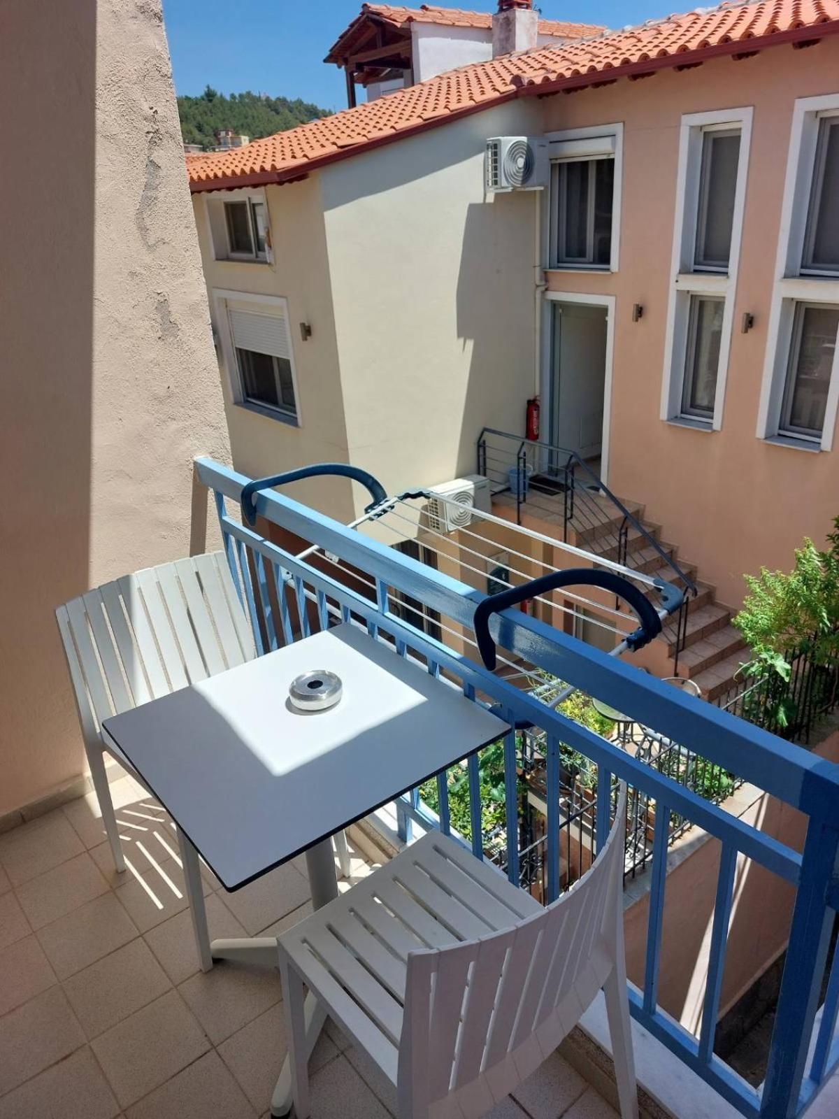Hotel Aqua Marine 2 à Neos Marmaras Extérieur photo