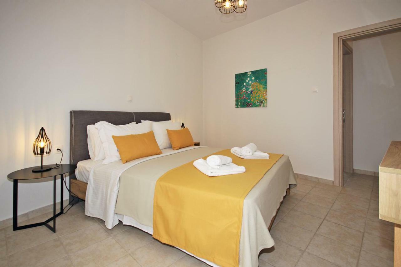Hotel Aqua Marine 2 à Neos Marmaras Extérieur photo