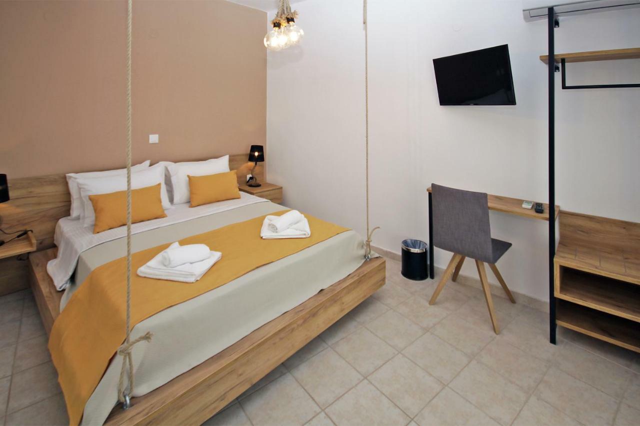 Hotel Aqua Marine 2 à Neos Marmaras Extérieur photo
