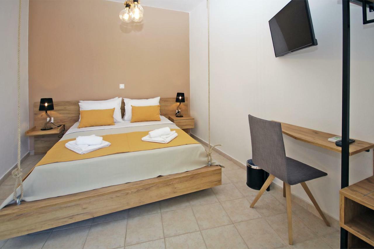 Hotel Aqua Marine 2 à Neos Marmaras Extérieur photo